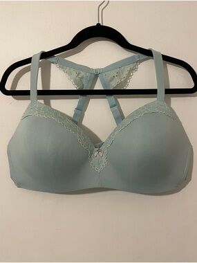 Cacique Lightly Lined T Shirt No Wire Bra Light Blue With Lace and Bow Size 42C